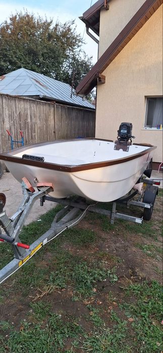 Barca Trimaran / ansamblu complet