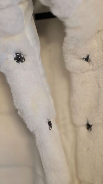 Blanita alb crem ecologica, noua, marimea L, purtata o data la nunta.