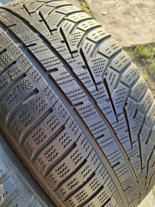 2  Anvelopele de iarnă 225 50 r17 Hankook