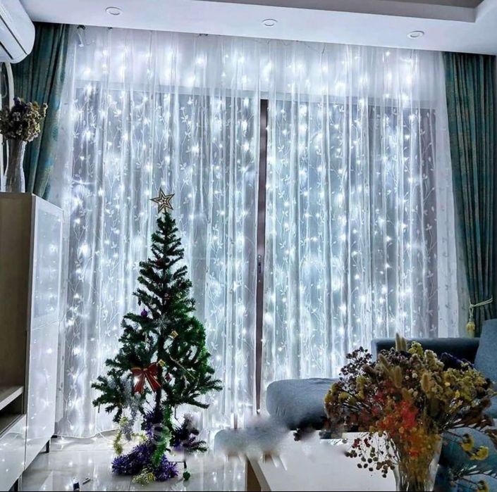 Продам Гирлянда Водопад Новая цвет Холодный Белый