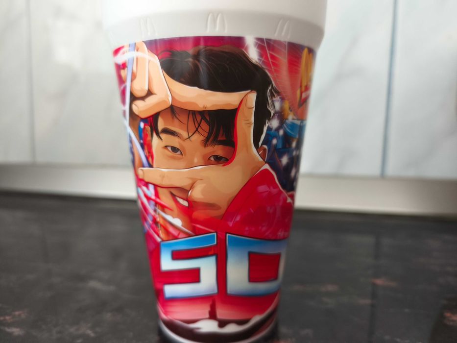 Pahare McDonald's - Heung-Min Son și Grimace