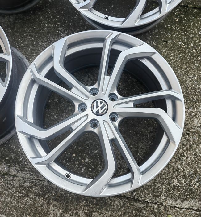 Джанти за VW 19' 8j et42