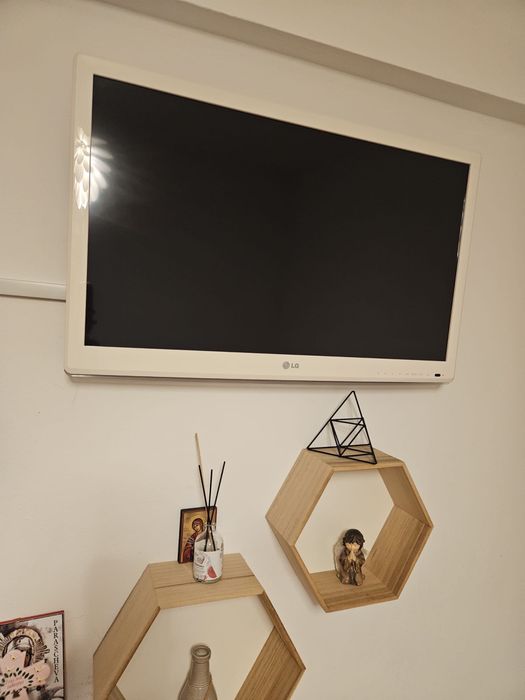 Televizor Lg diagonala 80