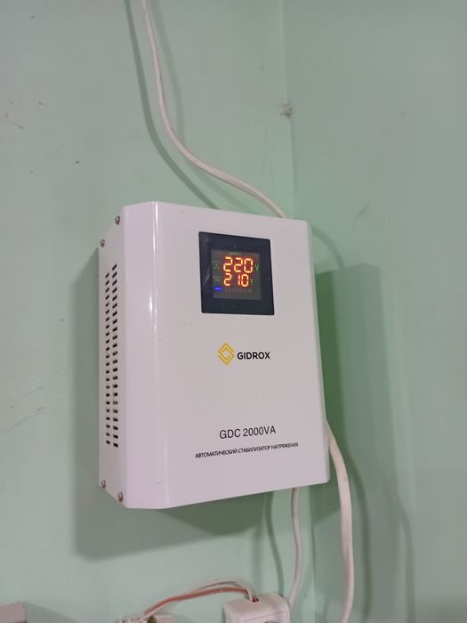 Стаблизатор напряжений