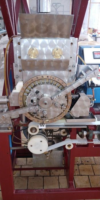 Продаётся Рафинад оборудования, ок канд станок, сахар прессованный,