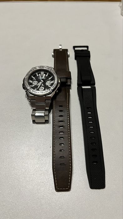 Casio G-Shock GST-w-130