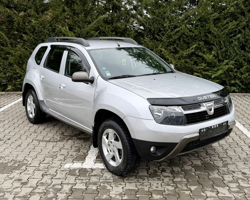 Vând Dacia Duster 4x4