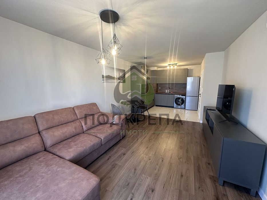 Дава се под наем Двустаен апартамент в Пловдив, Христо Смирненски - 70 кв.м за 433.5 € - Снимка #1