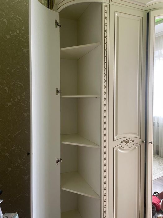 Продам шкаф для спальни