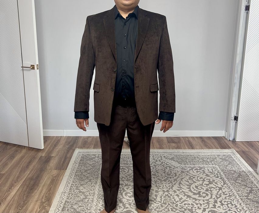 Мужской костюм велюровый