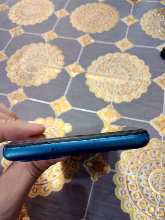Samsung galaxy A12 sotiladi