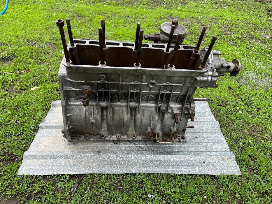 Блок цилиндров ЗМЗ 402