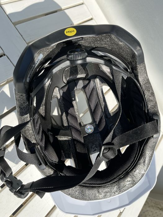 Каската за велосипед Scott ARGO PLUS