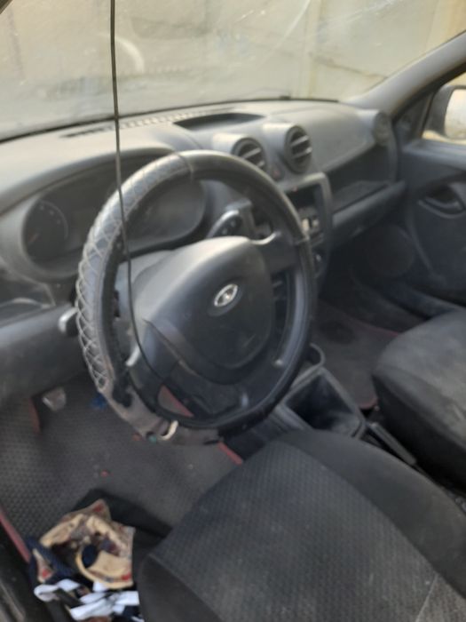Продам гранту аварийная не на ходу