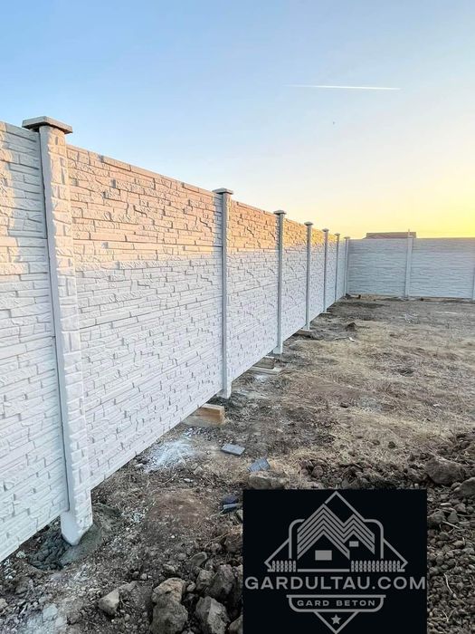 Reduceri garduri beton placi și stalpi de gard model Piramida