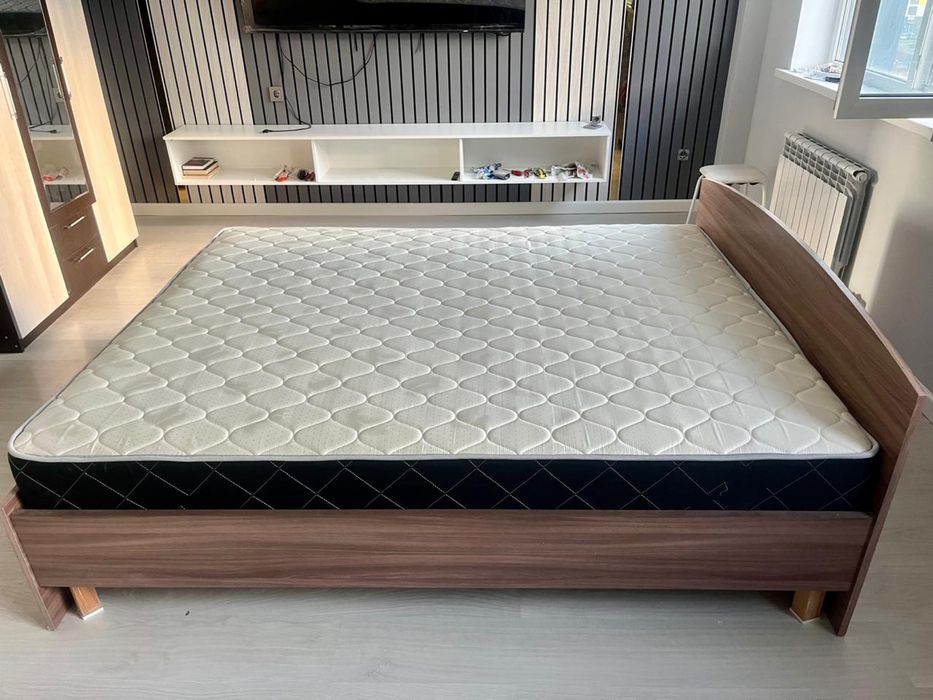 Кровать за 35000
