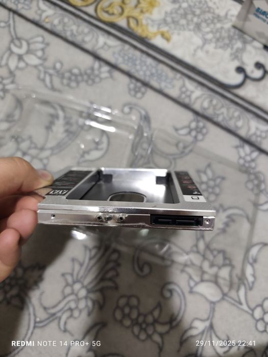 Salazka noutbuklar uchun