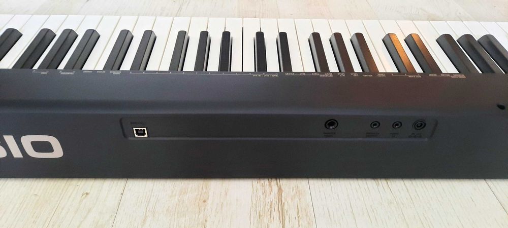 Синтезатор, Дигитално пиано Casio CDP-S110
