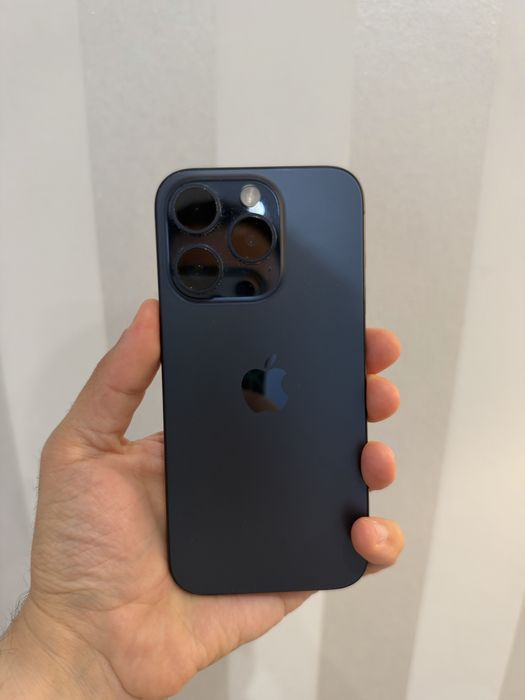 Продам Iphone 15Pro