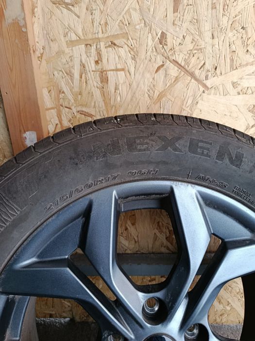 Продаётся Шины kia seltos nexen