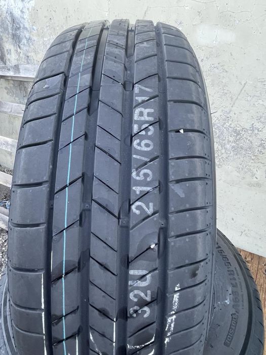 Летни гуми KUMHO Ecsta PS71 - 215/65 R17 99V