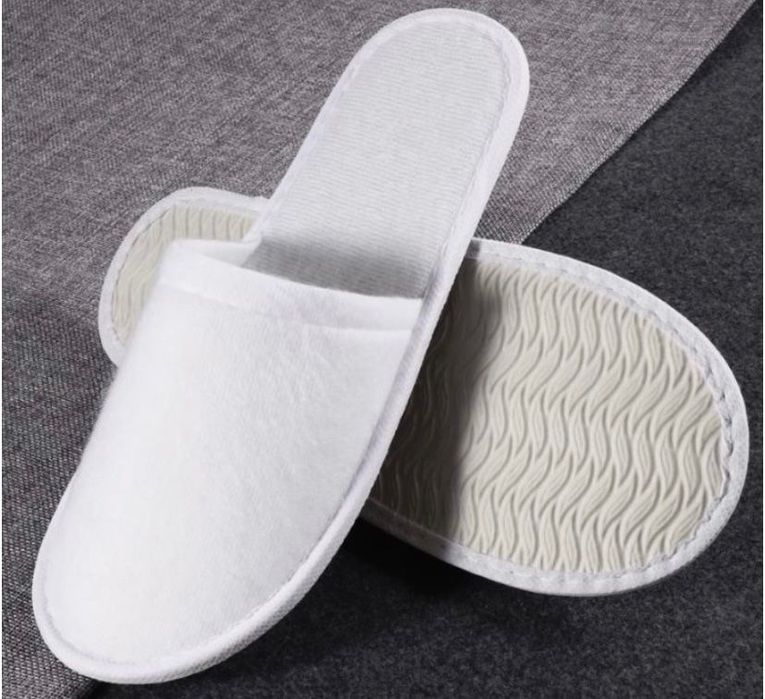 Одноразовые тапочки