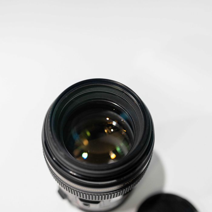 обектив Canon EF 85mm f/1.8 USM
