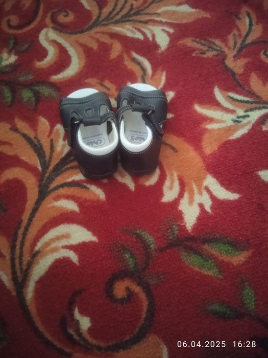 Босоножка для младенца