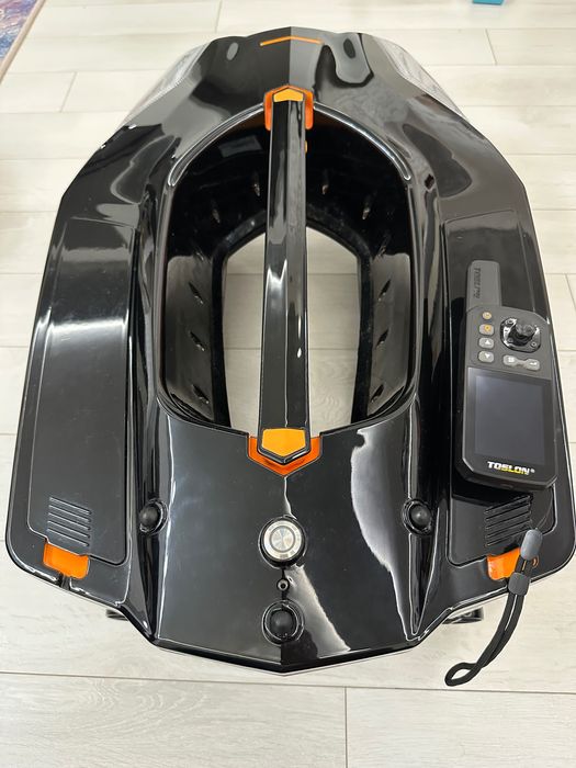 Лодка Тослон с автопилот