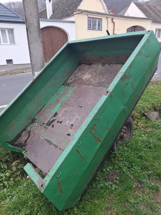 Pentru transport baloți