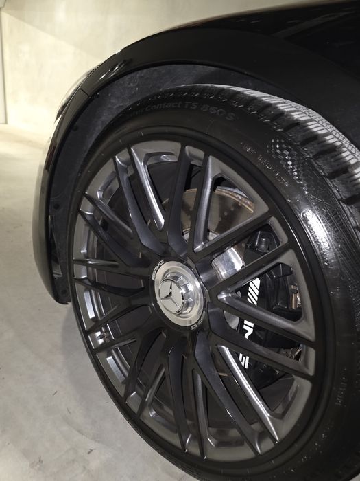 ЕКСКЛУЗИВНО:  Комплект Оригинална Джанта  и Зимни Гуми Mercedes-AMG GT