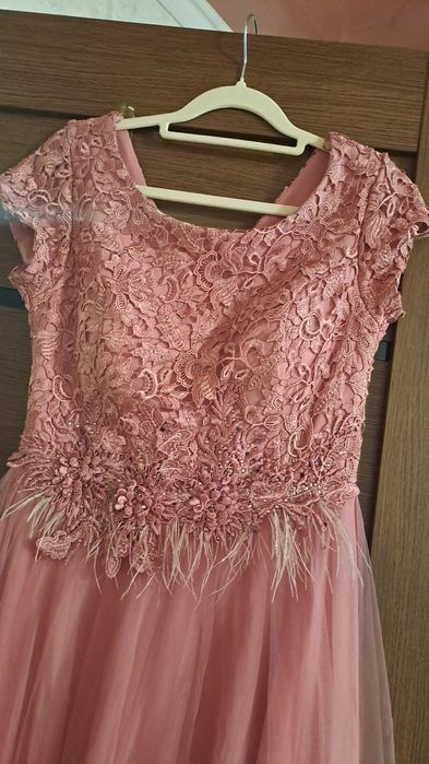 Вечернее.  платье