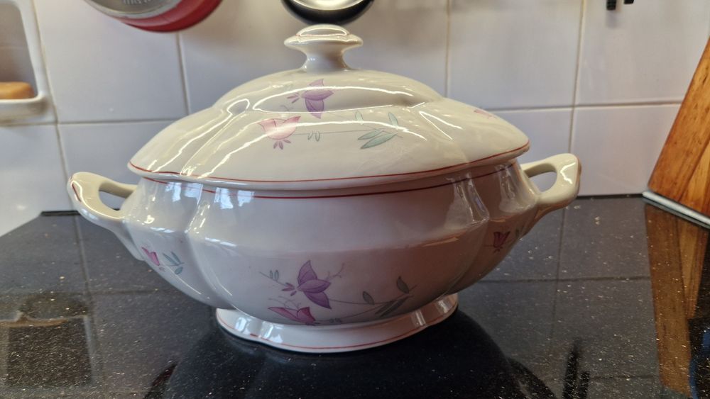 Супник от 70-те години