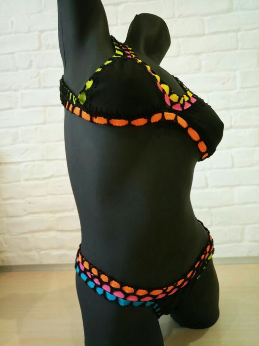 Дизайнерски дамски бански