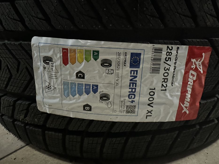 Зимен Спорт Пакет GRIPMAX 255/35R21 285/30R21  2553521  2853021