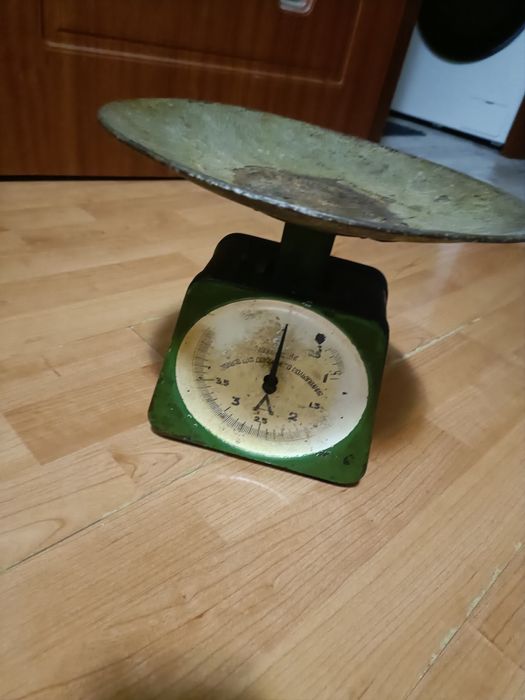 Cantar vintage perfect funcțional pentru  nostalgici