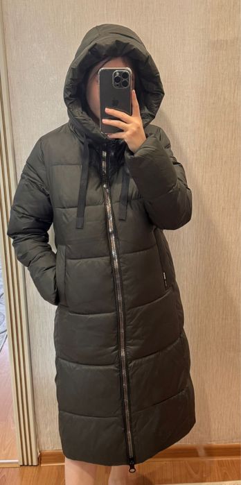 Продам зимний пуховик