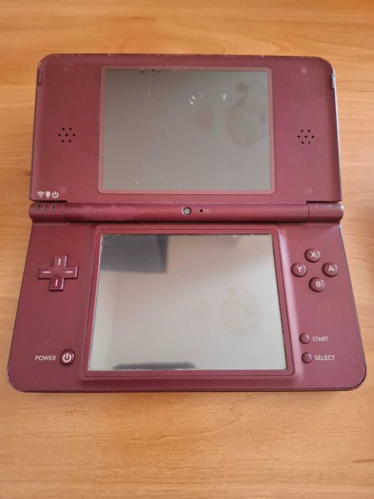 Lot 3 bucati console Nintendo DSi XL