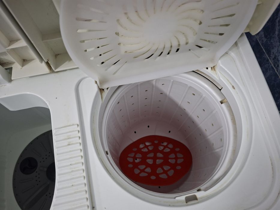 Kir yuvish mashinasi yarim avtomat. Стиралная машина полуавтомат