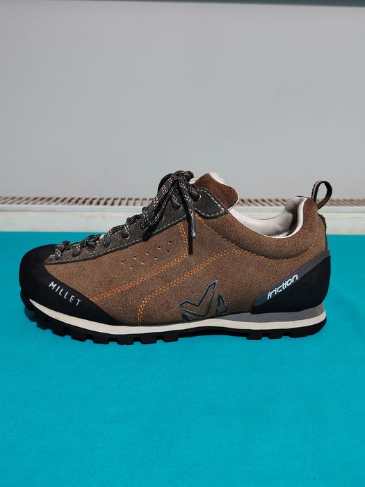 MILLET Friction adidași drumeții din piele întoarsă, mărimea 38 2/3, interior 25,5 cm