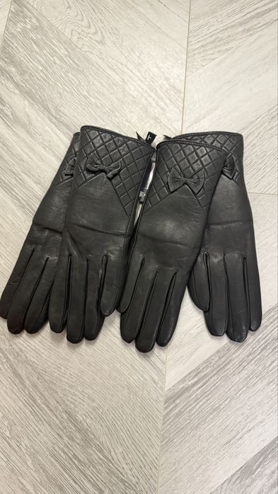 Продам перчатки, майки