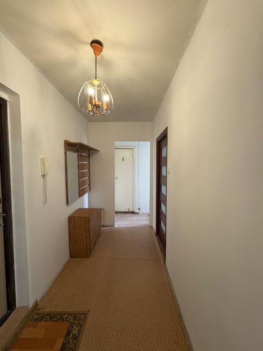 Продается двухкомнатная квартира