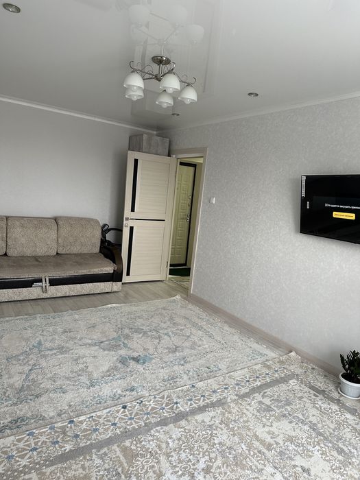 По часам сдается квартира ВРЕРВЫЕ .