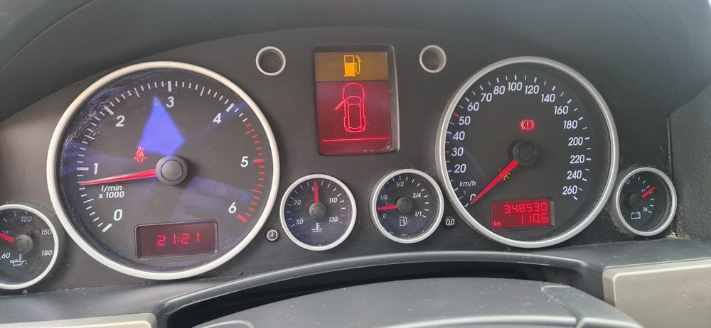 Volkswagen  TOUAREG 2.5TDI