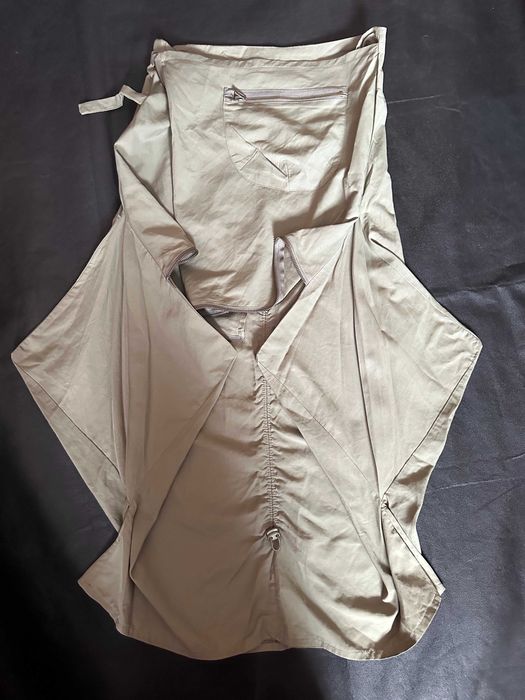 Поли: Techy Parachute Skirt - The Ragged Priest: размер XL, enemy: размер М, асимертична: размер S