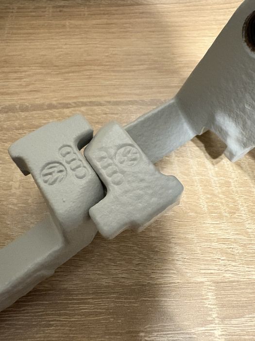 Suporti etrier fata - Audi A4 B6