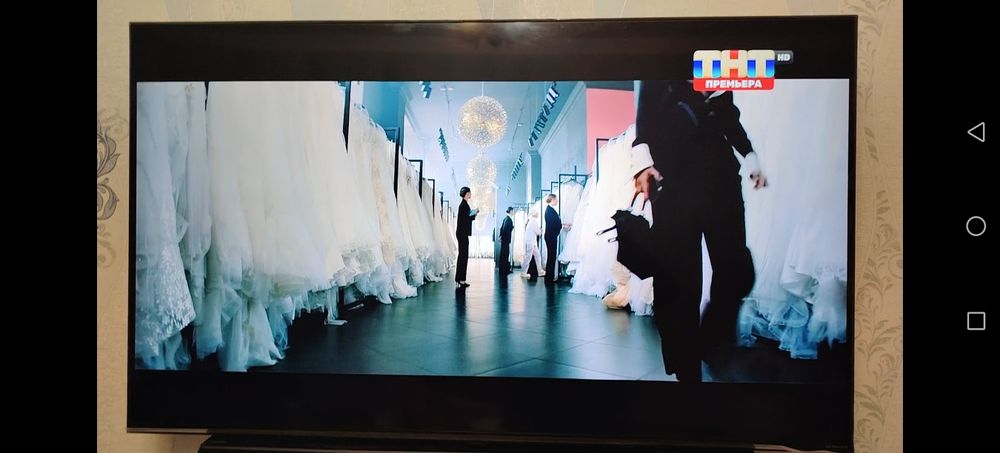 Хорошего качества телевизор LG продаётся