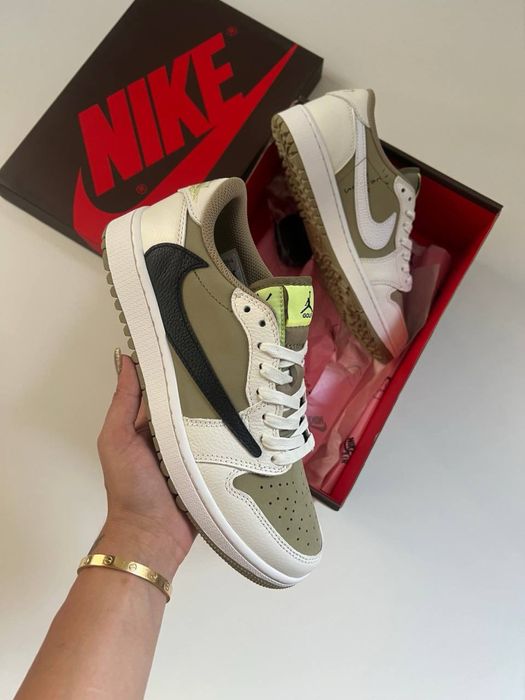 Намаление Air Jordan 1 Low x Travis Scott Golf