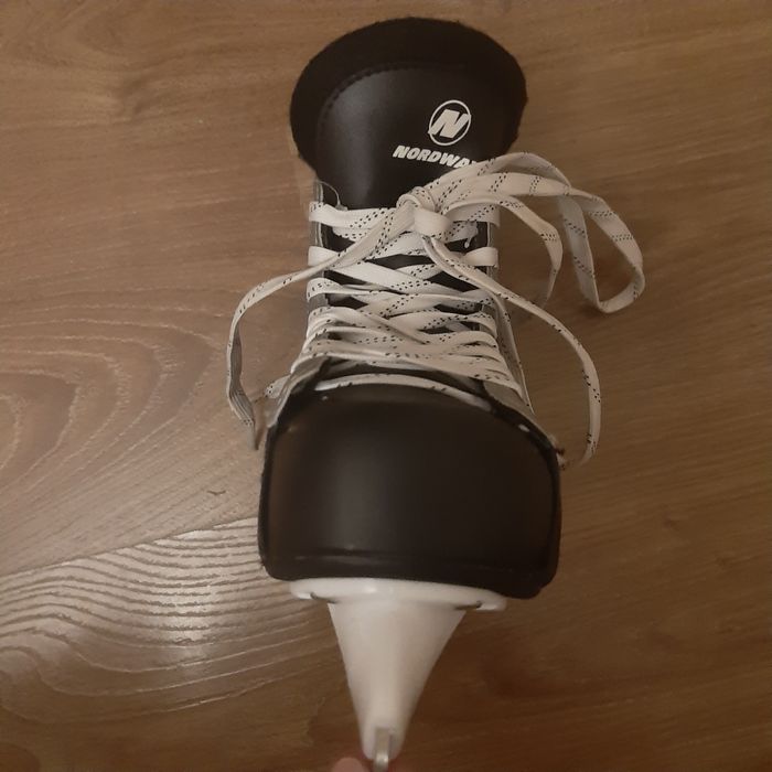 Коньки хоккейные 34 размер