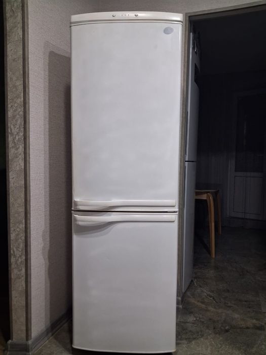 Холодильник  б/у